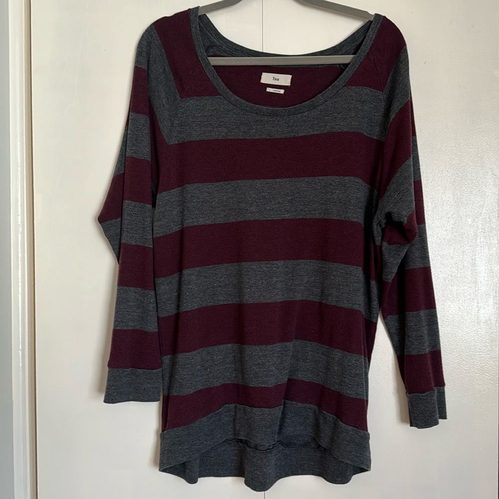 TNA scoop neck off the shoulder top #lounge